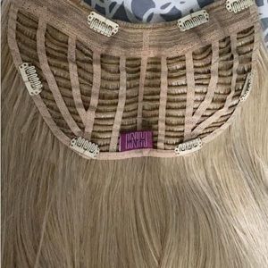 INH U clip hair extensions